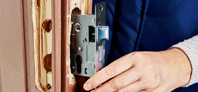 Garage Door Lock Replacement Panama City